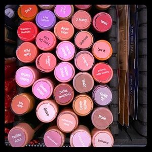 LipSense MAKE OFFER SeneGence Products